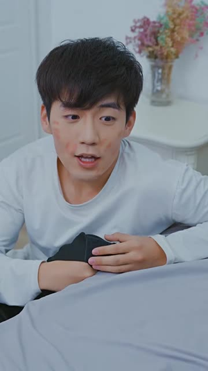 开局当保安:全能弃少(97集) 开局当保安:全能弃少(97集)短剧精彩片段