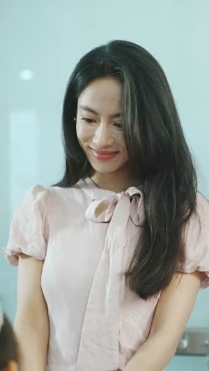 孤儿萌宝上新闻霸总亲爹震惊了(80集) 孤儿萌宝上新闻霸总亲爹震惊了(80集)好看的短剧来了