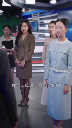 京圈太子爷每天都想转正$完蛋!我养的小白脸是京圈太子爷(75集) 京圈太子爷每天都想转正$完蛋!我养的小白脸是京圈太子爷(75集)精彩的短剧