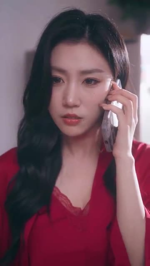 万箭穿心之妻子的谎言(30集) 万箭穿心之妻子的谎言(30集)河马免费短剧