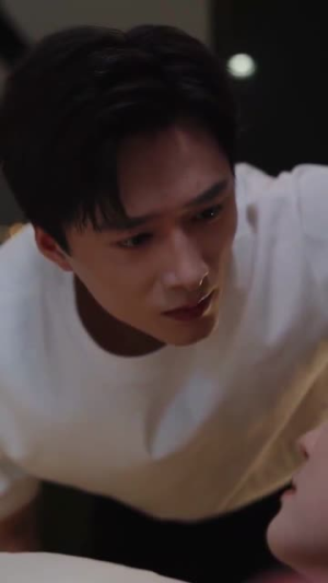 穿越星河拥抱你（100集）高质量短剧推荐