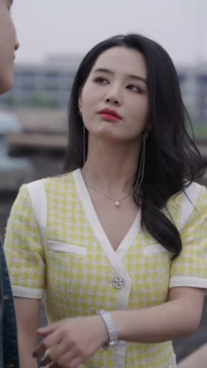 救命腹黑奶狗弟弟太绿茶(72集) 救命腹黑奶狗弟弟太绿茶(72集)精彩短剧片段