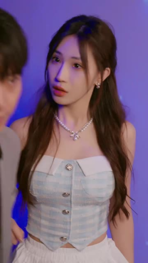 情定佳人之逆袭总裁(80集) 情定佳人之逆袭总裁(80集)短剧解说热门