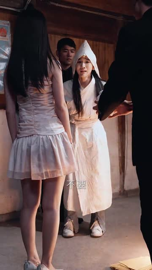 新版:春风吹又生(50集) 新版:春风吹又生(50集)我真的爱了