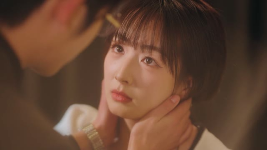 他蓄谋已久(12集) 他蓄谋已久(12集)民国短剧推荐