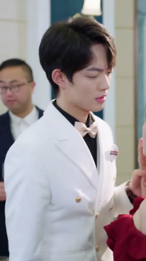 褚总夫人要离婚(94集) 褚总夫人要离婚(94集)在哪个平台能看