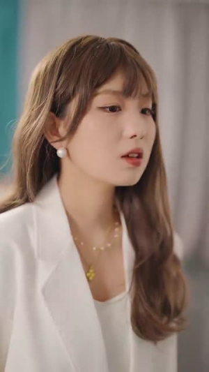 为了救哥哥爸妈生了我(22集) 为了救哥哥爸妈生了我(22集)最火爆的短剧