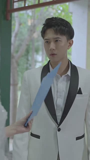 离婚后,千金曝光啦(100集) 离婚后,千金曝光啦(100集)免费看短剧全集