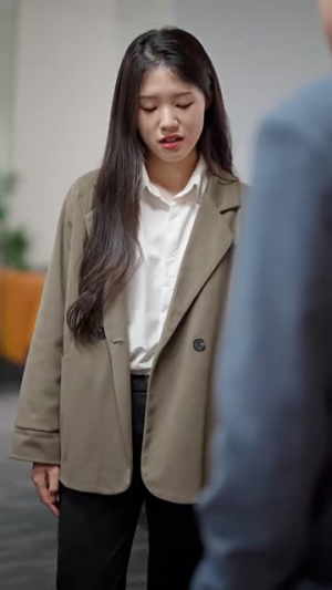 新：离婚后，我被前夫舅舅宠坏了（100集）短剧热门分享