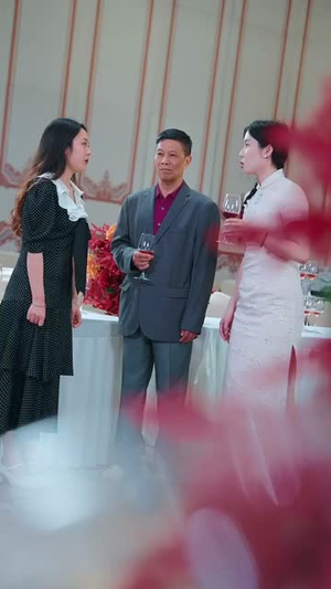 傅爷,你的替嫁新娘是大佬(93集) 傅爷,你的替嫁新娘是大佬(93集)短剧太精彩