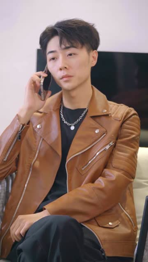 世界之巅诸神之神(合集) 世界之巅诸神之神(合集)短剧全集免费看