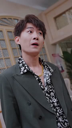 女总裁的代驾小司机（100集）精彩短剧合集