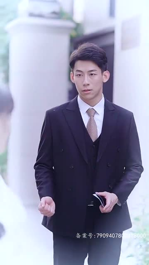 离婚后冷情机长后悔了(46集) 离婚后冷情机长后悔了(46集)好看短剧看不停