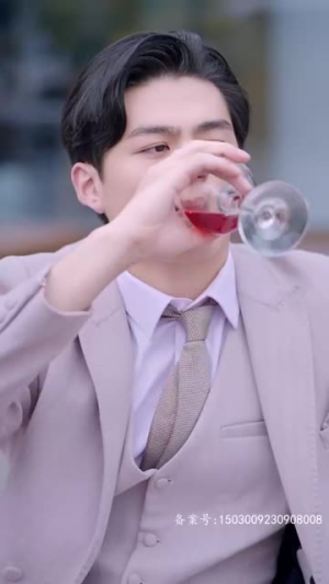 龙争虎斗（86集）最火爆短剧