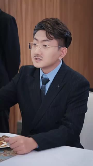 开局当保镖竟娶了美女总裁（36集）精彩热门短剧