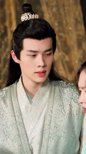 新版:王妃她又美又飒(103集) 新版:王妃她又美又飒(103集)精彩的短剧