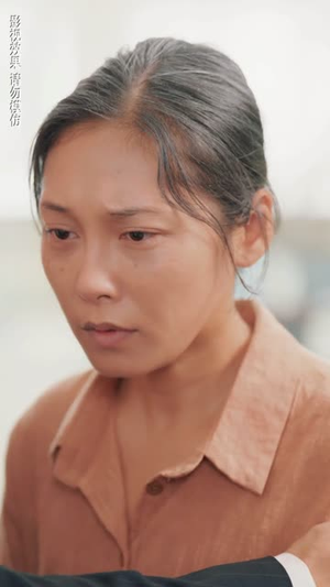 她从高山来(56集) 她从高山来(56集)最近很火的短剧