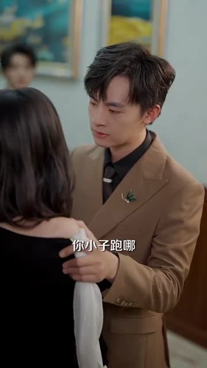 祁先生的白月光从未冬眠 (80集)  祁先生的白月光从未冬眠 (80集) 一起追短剧吧