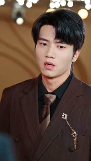 离婚后,前妻成了我最仰慕的歌坛天后(54集) 离婚后,前妻成了我最仰慕的歌坛天后(54集)爆款热门短剧