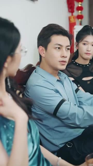 无敌贾二虎&贾二虎的妖孽人生 (80集) 无敌贾二虎&贾二虎的妖孽人生 (80集) 短剧热门合集