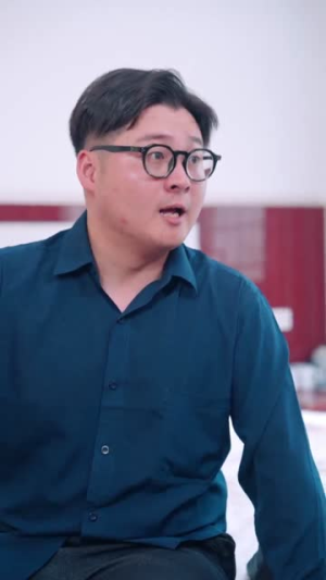 重生88致富路从二道贩子开始(103集) 重生88致富路从二道贩子开始(103集)一口气追完全集