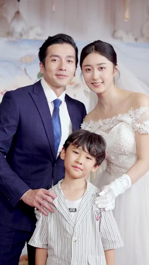 黑拳(59集) 黑拳(59集)百亿短剧抢先看