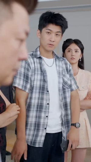 直播捡漏我靠透视纵横商海(80集) 直播捡漏我靠透视纵横商海(80集)每日短剧推荐