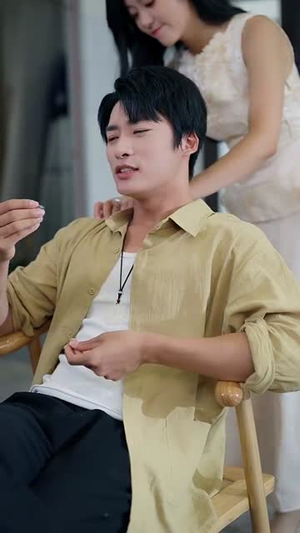 一颗黄金梨救了全村人(88集) 一颗黄金梨救了全村人(88集)小短剧推荐