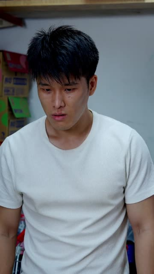 81号便利店(32集) 81号便利店(32集)爱短剧爱追剧