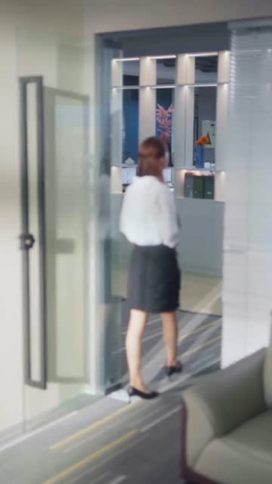 心跳漫画（54集）抢先看热门短剧