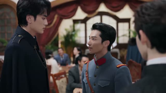 裂焰（50集）在线看