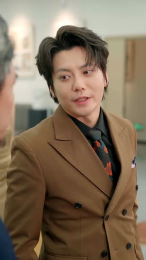 分手后我靠情报走向巅峰（82集）深深爱上这部剧