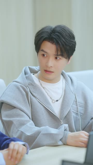 攻略女神，我选择上交自己（80集）看短剧放松一下