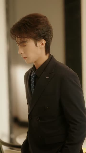 她自万丈荣光（75集）在线观看完整版