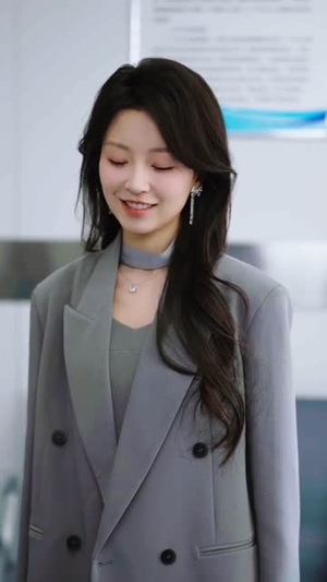 我资助的穷学生，毕业把我当乞丐（65集）免费短剧完整版