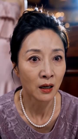 我的鹦鹉会说吉祥话(52集) 我的鹦鹉会说吉祥话(52集)火爆热门短剧