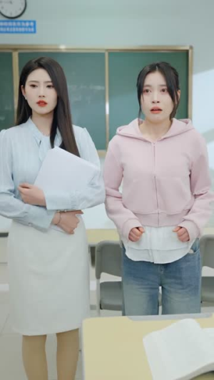 被女友背叛后，我抽卡成首富（80集）最热短剧抢先看