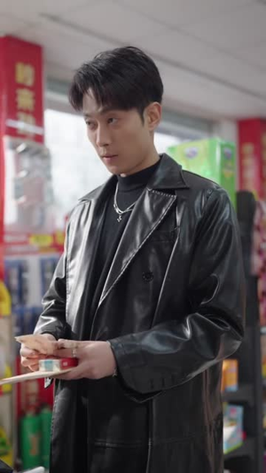 说好的逃亡，你让我当团宠（73集）好看的短剧