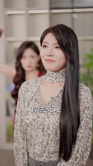 总裁的遁地护卫(80集) 总裁的遁地护卫(80集)原创精彩短剧
