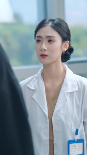 盖世仙医:为护至亲战天下(80集) 盖世仙医:为护至亲战天下(80集)精彩短剧下载