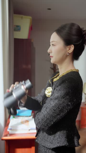 女儿前途被毁,陆太太摊牌了(61集) 女儿前途被毁,陆太太摊牌了(61集)全集