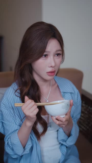 天津大妞闯南洋（61 集）好看短剧抢先看
