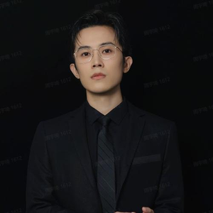 十一被抢座位,我亮出真实身份(66 集) 十一被抢座位,我亮出真实身份(66 集)男主角是谁