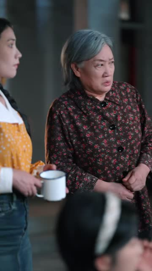 重活一世，这个家换我做主（42 集）让你一口气看完