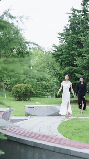 婚礼当天闺蜜来踢馆（79 集）好看短剧抢先看