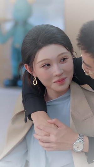 订婚宴觉醒,拿回属于我的一切(53 集) 订婚宴觉醒,拿回属于我的一切(53 集)番茄短剧看全集