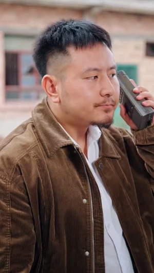 改造旧冷库后我住成了大别墅（63 集）最火的短剧