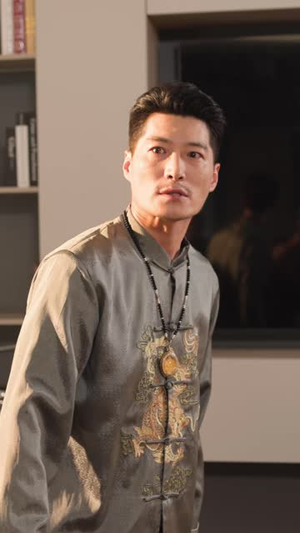 龙行千里，隐剑出手斩风云（66 集）观看软件