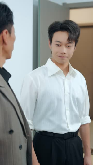 黑马实习教出金牌班，家长要换班主任（60 集）热门爆款短剧