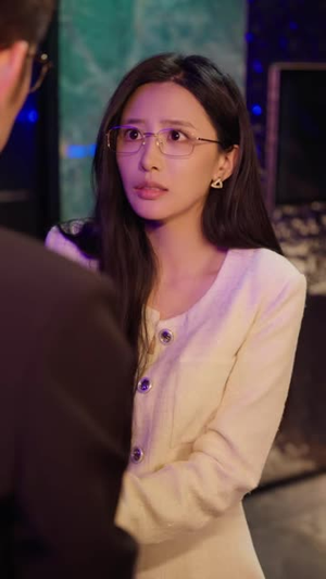 夫人她拒绝扶贫婚姻（72 集）高质量短剧推荐